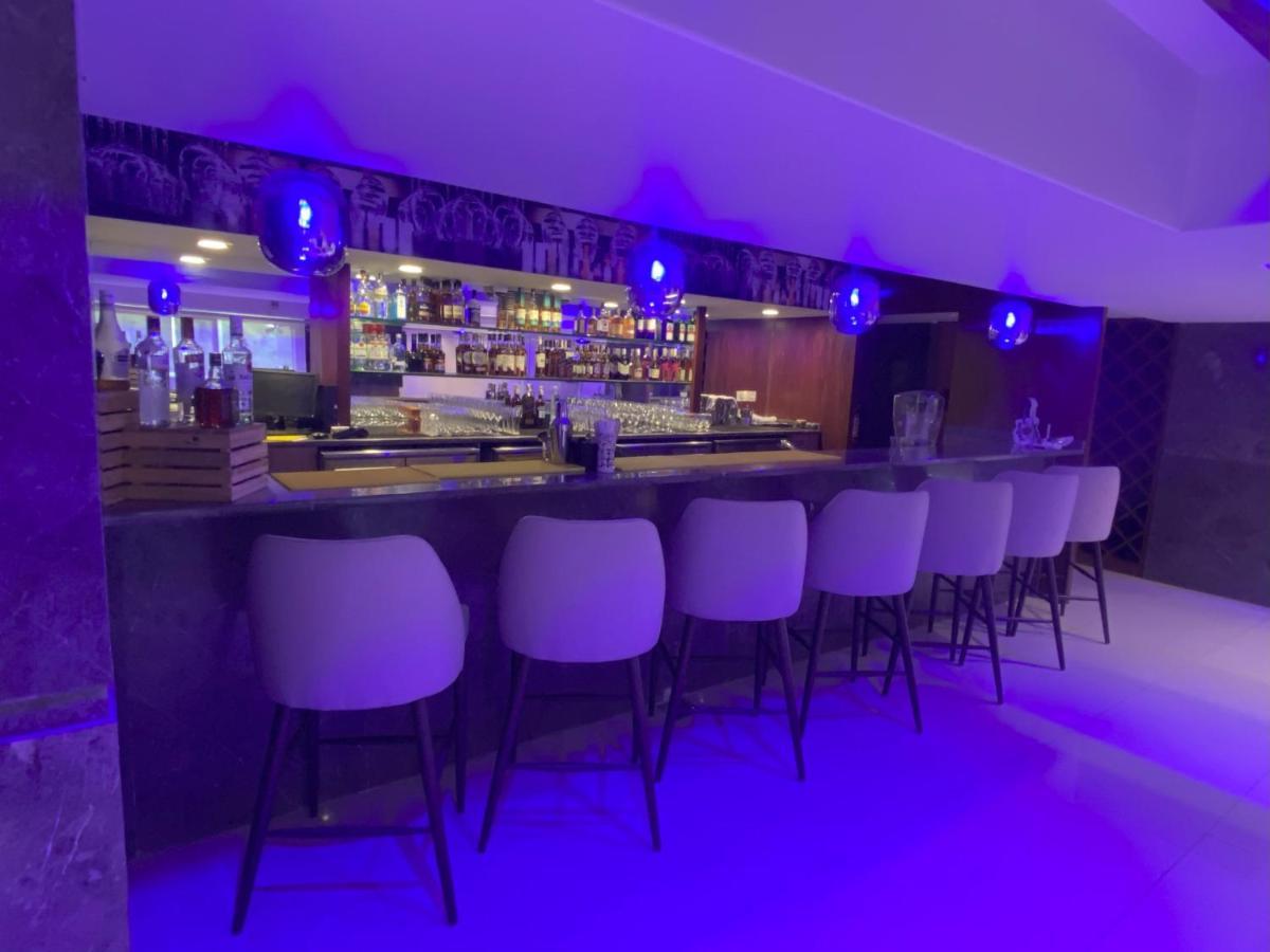 The Fern Residency Turbhe Hotel Navi Mumbai Bagian luar foto